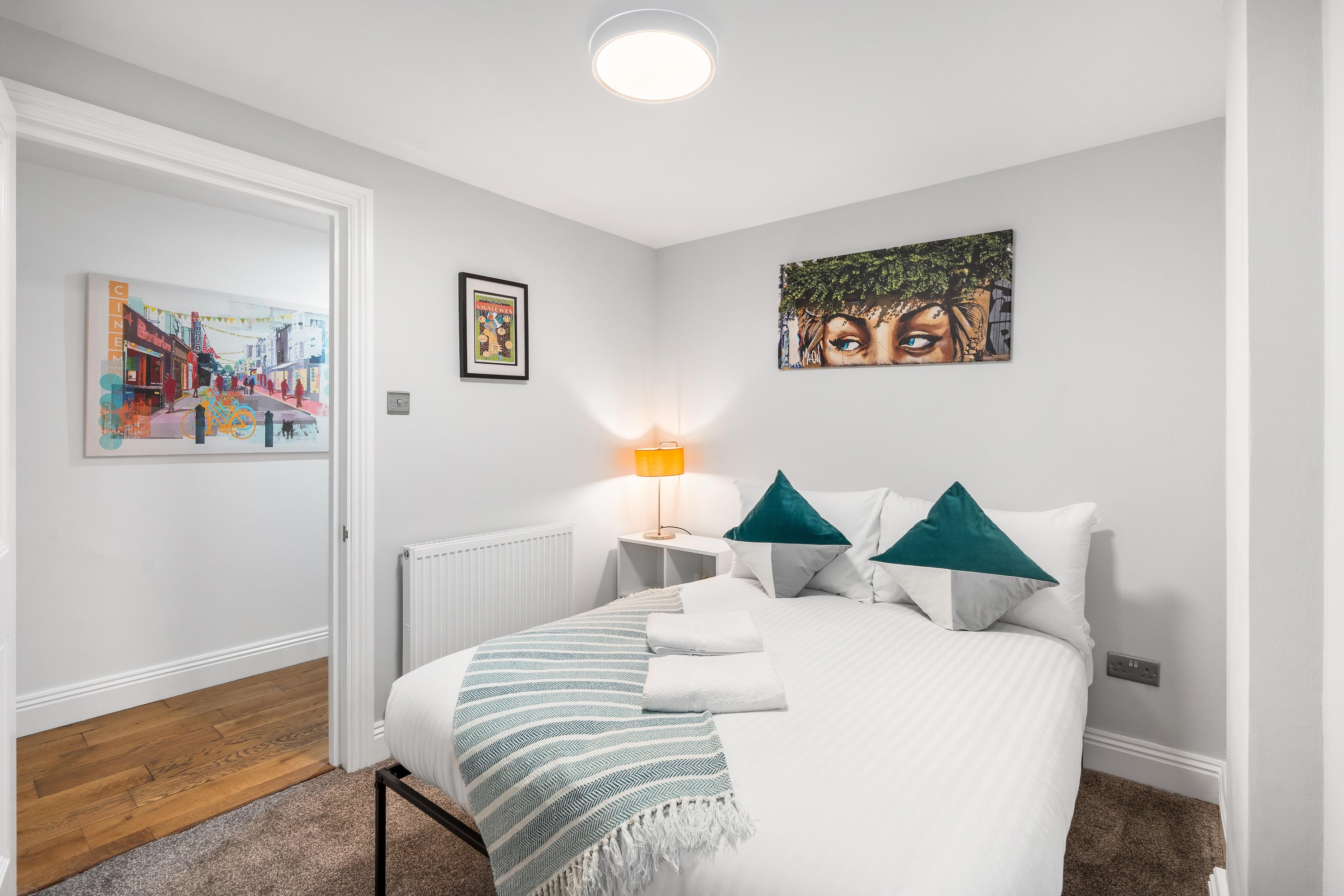 Hove Hideout | By My Getaways in Flat 1, 3 Adelaide Mansions, Hove BN3 2GT - Property image 6 - VivreStays
