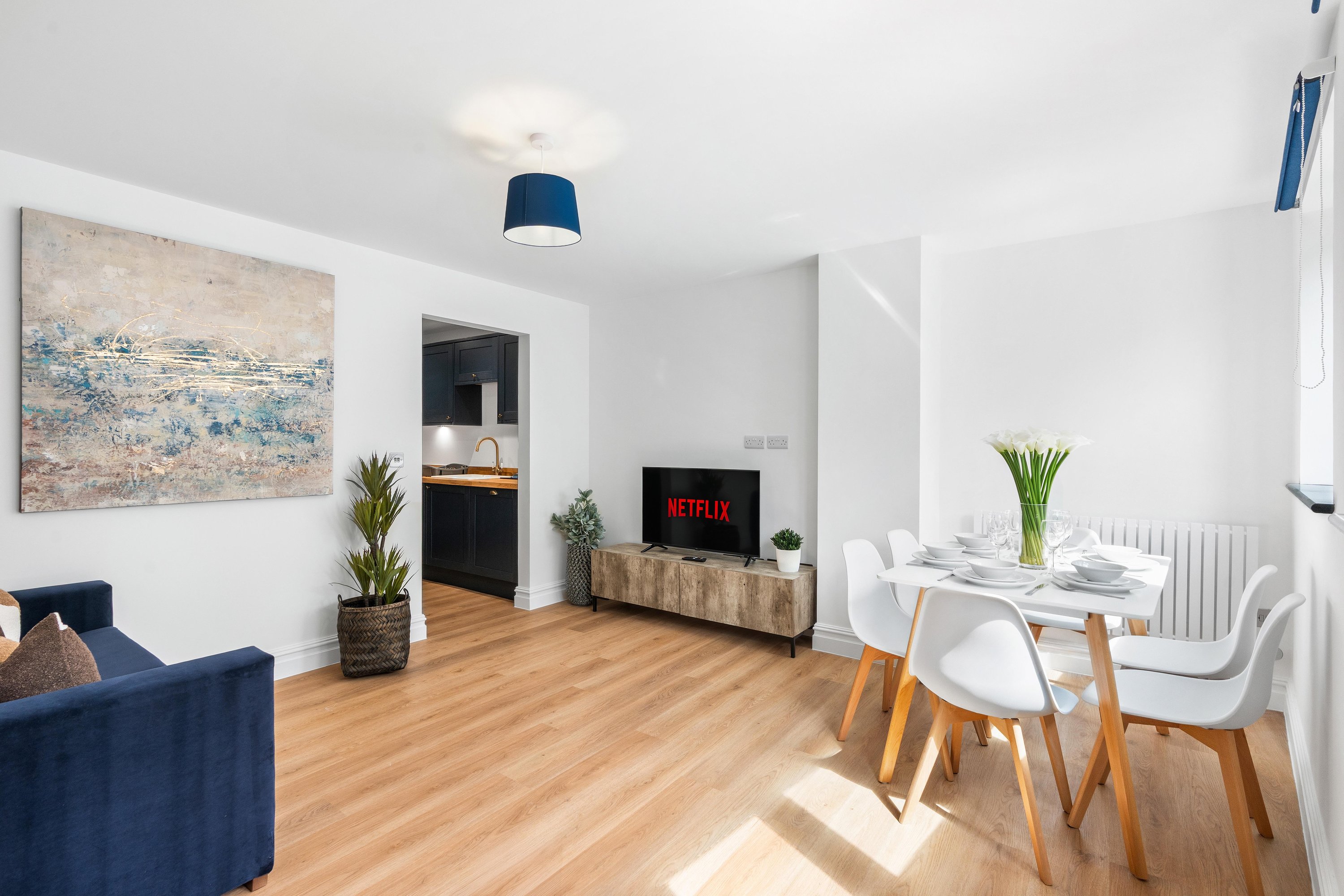Urban Breeze | By My Getaways serviced apartment - UK - VivreStays