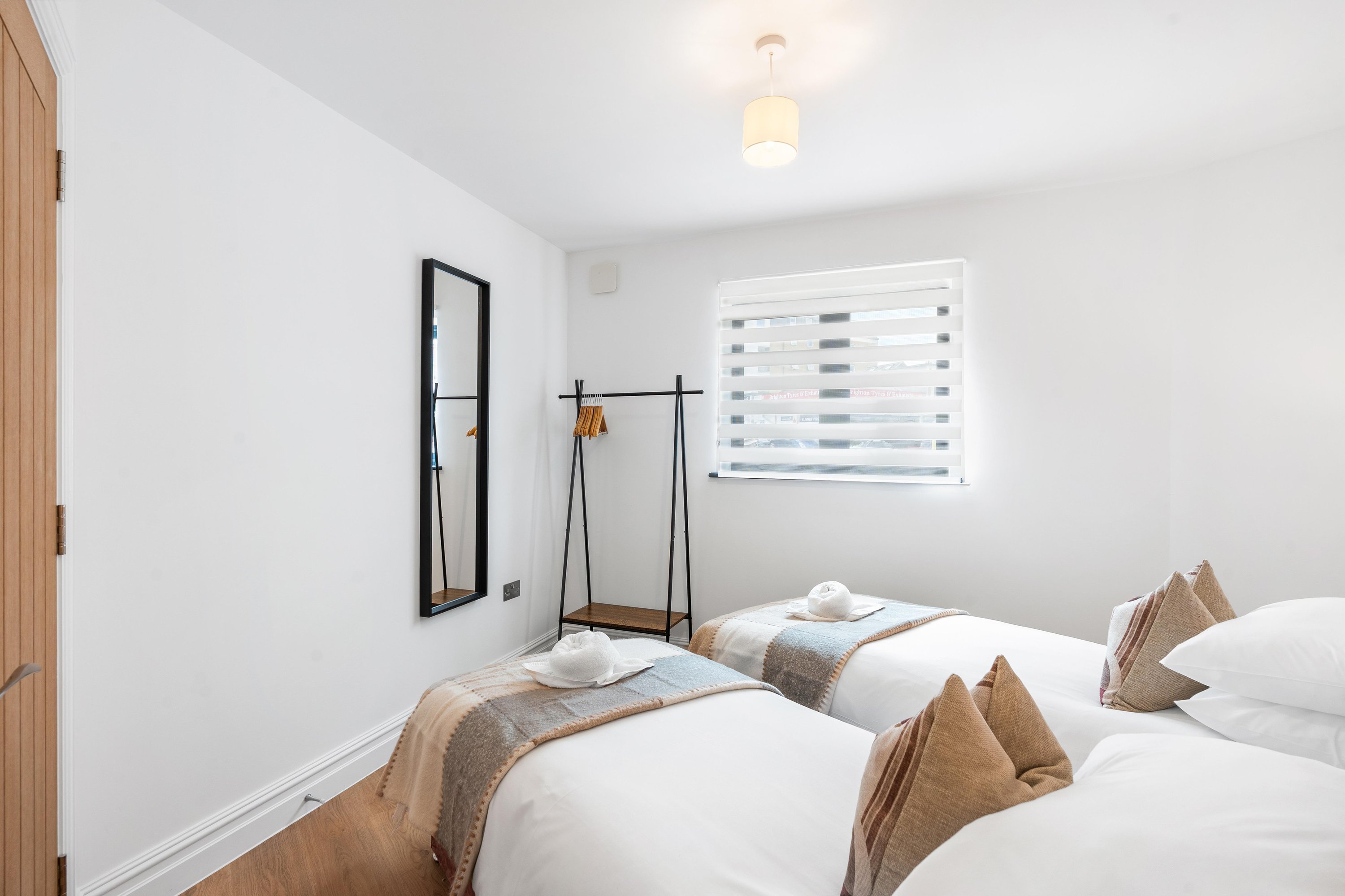 Urban Shore | By My Getaways in Flat 1, 1 Richmond Parade BN2 9PH - Property image 5 - VivreStays