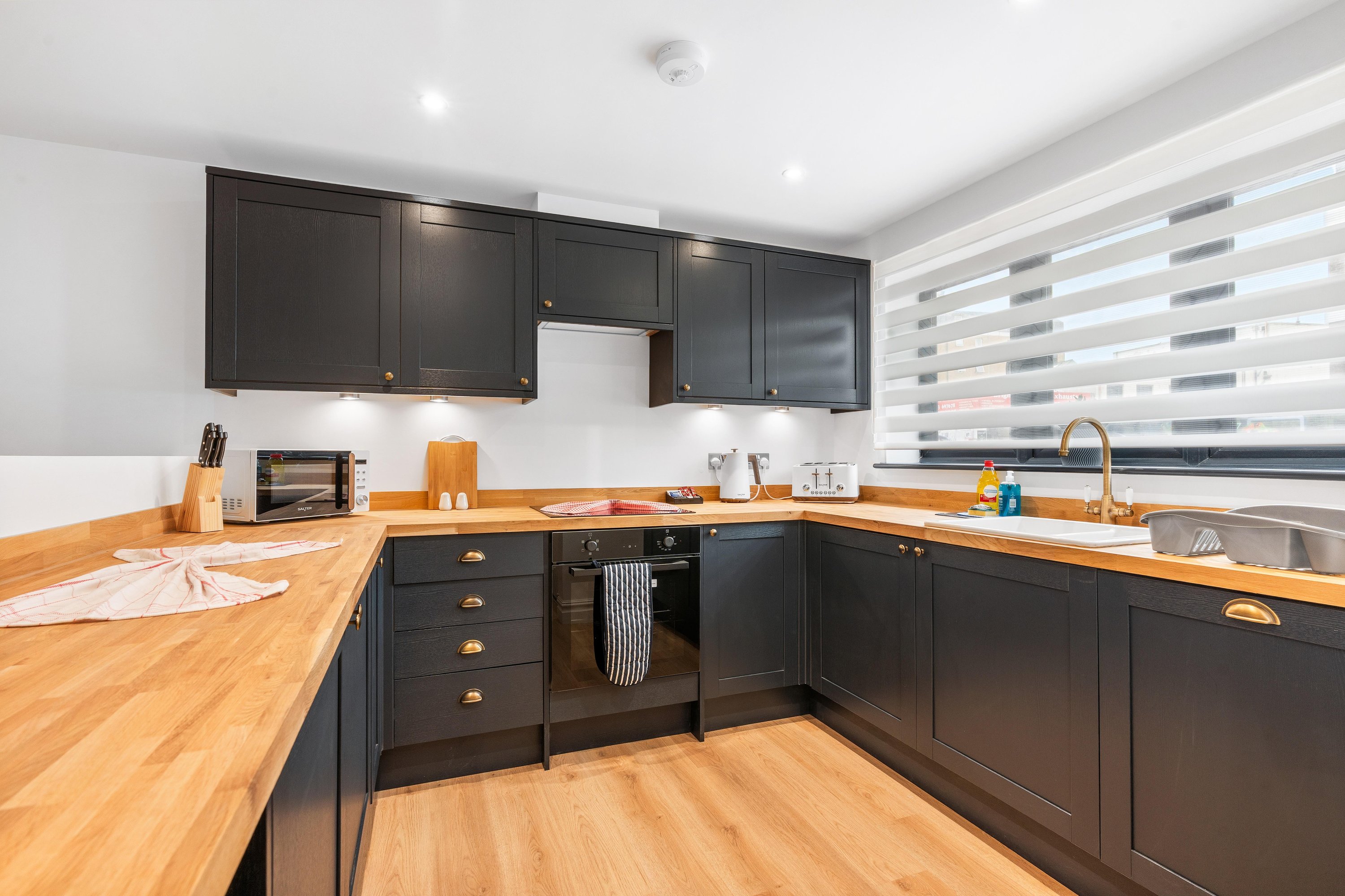 Urban Shore | By My Getaways in Flat 1, 1 Richmond Parade BN2 9PH - Property image 2 - VivreStays