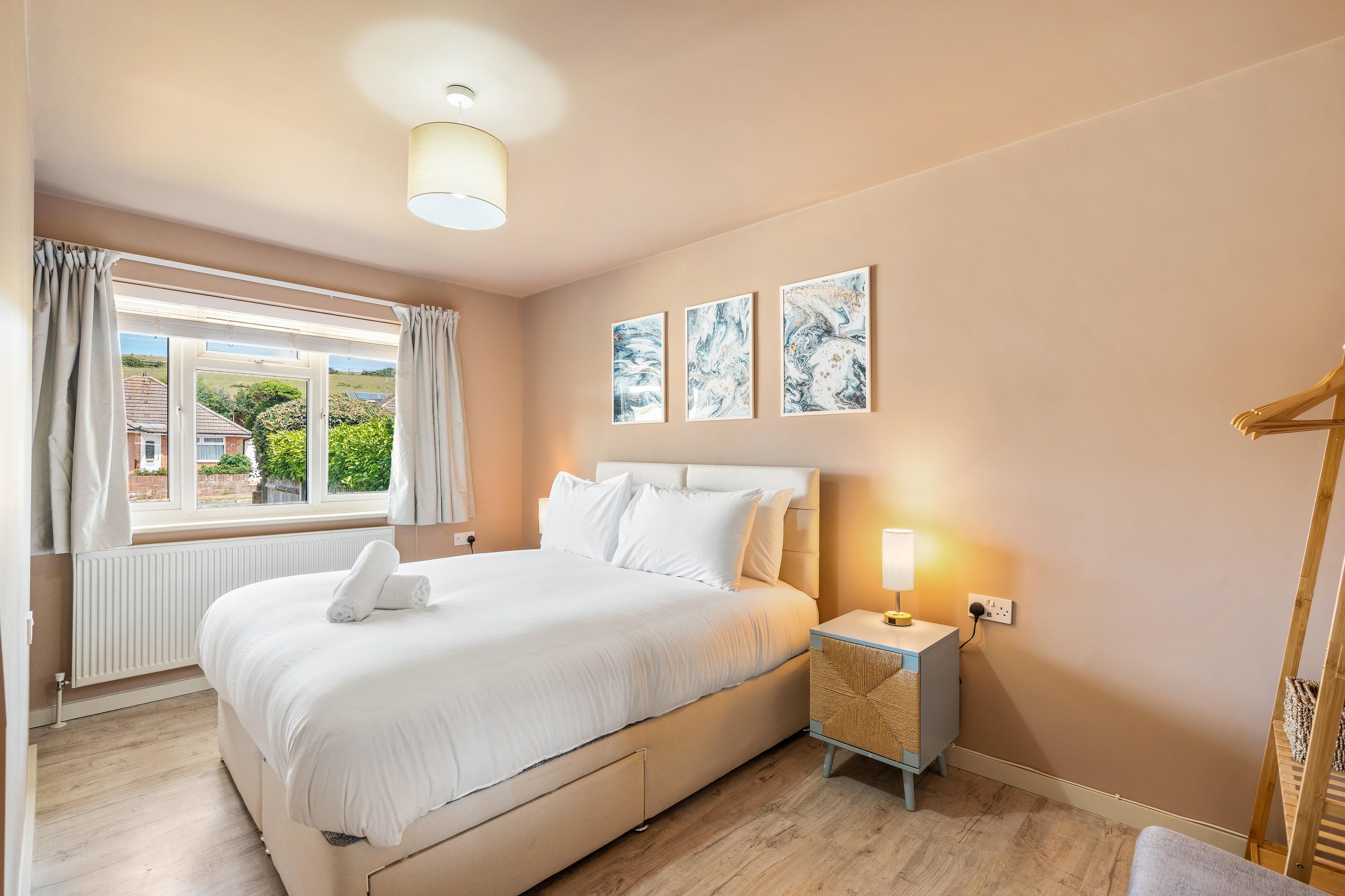 Valley Retreat  | By My Getaways in 40 Coombe Vale, Saltdean, BN2 8HL BN2 8HL - Property image 23 - VivreStays