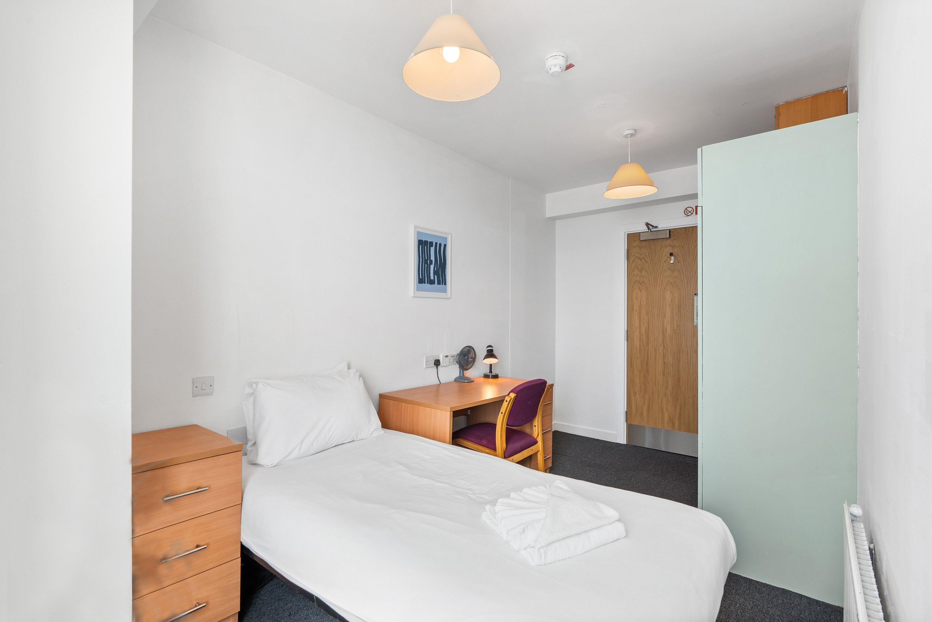 Kings Residence 3 | By My Getaways in 51-53 Kings Road, Brighton BN1 1NA - Property image 13 - VivreStays