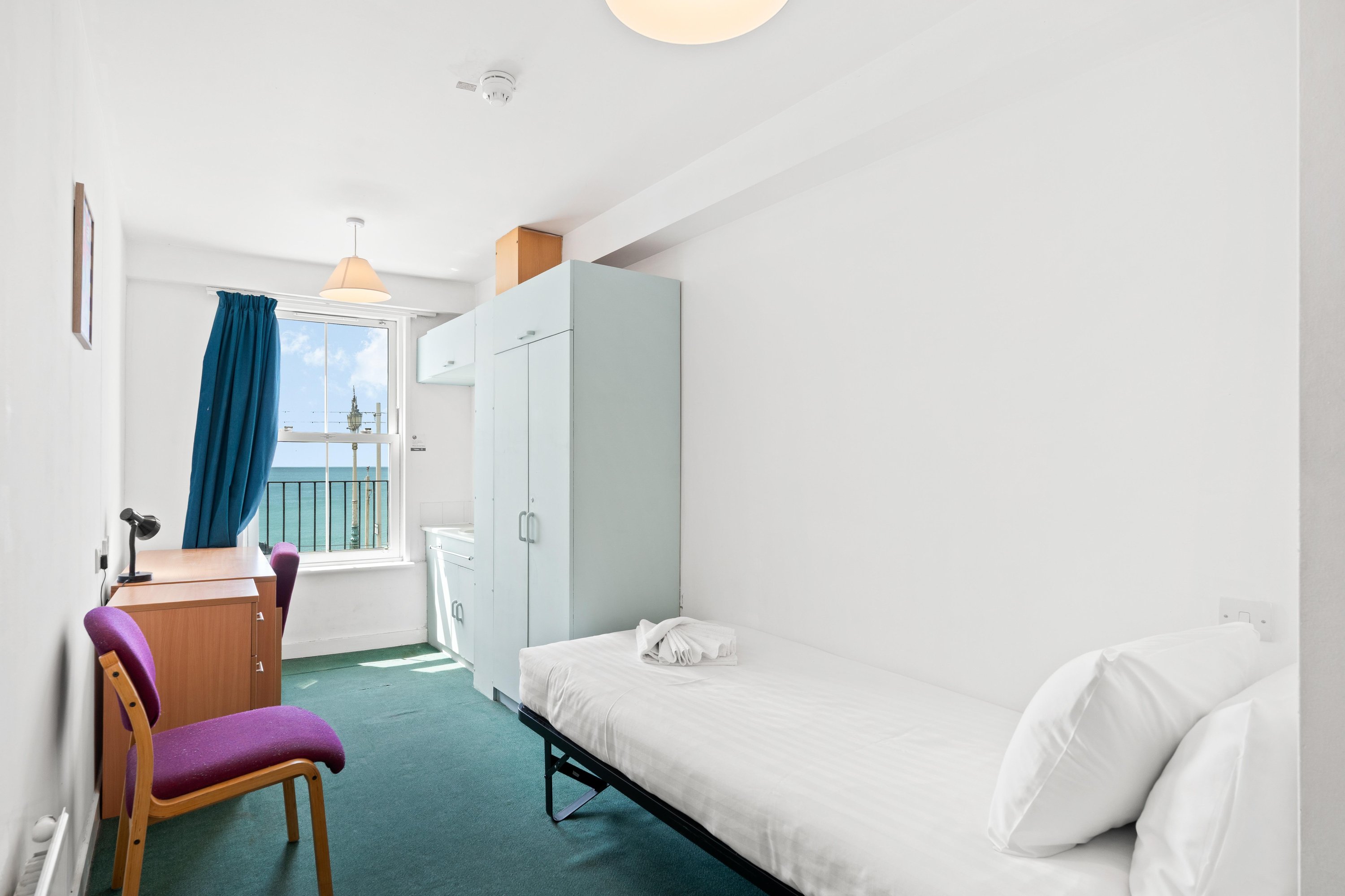 Kings Residence 5 | By My Getaways in 51-53 Kings Road, Brighton BN1 1NA - Property image 16 - VivreStays