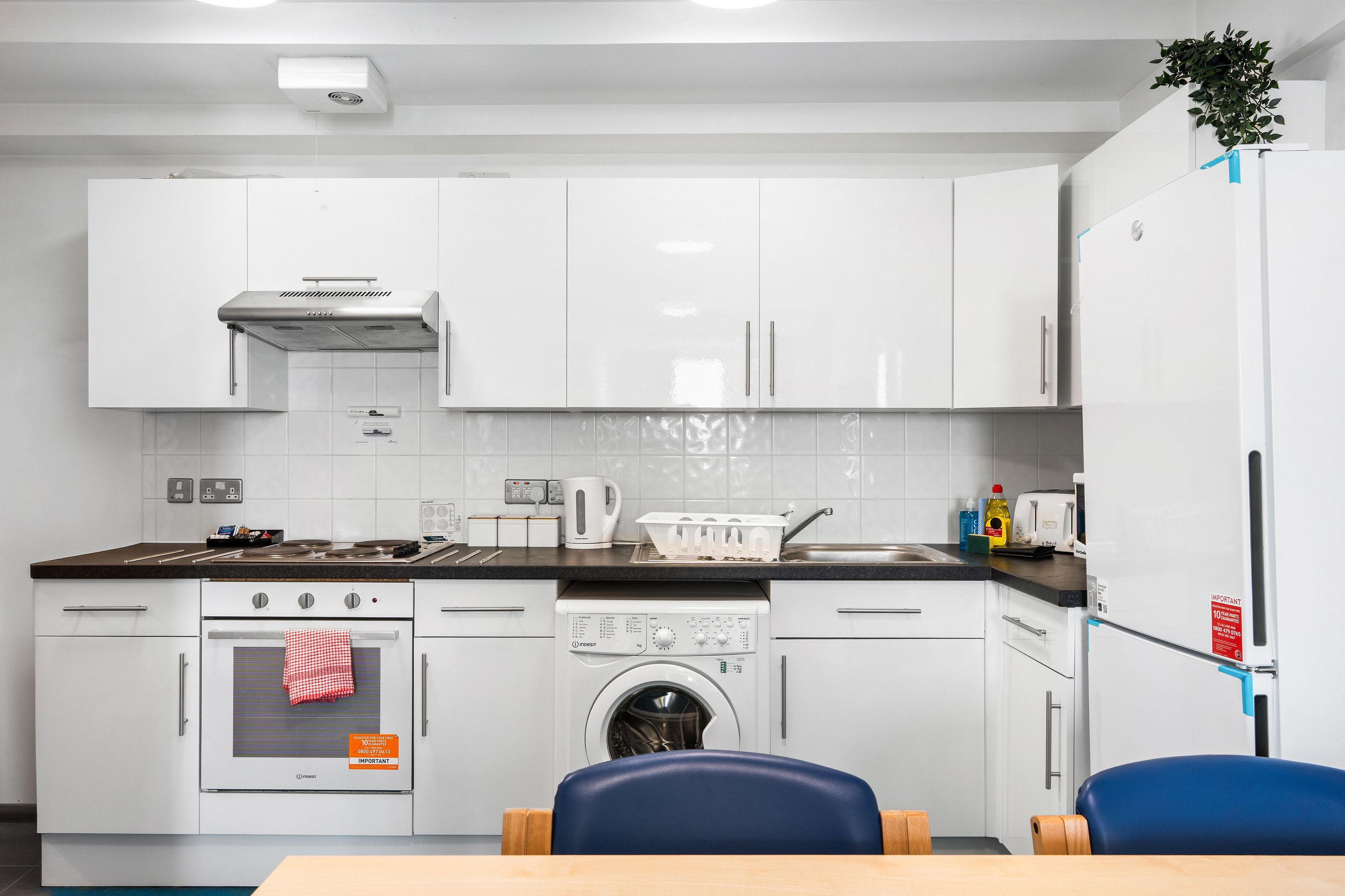Kings Residence 9 | By My Getaways in 51-53 Kings Road, Brighton BN1 1NA - Property image 2 - VivreStays