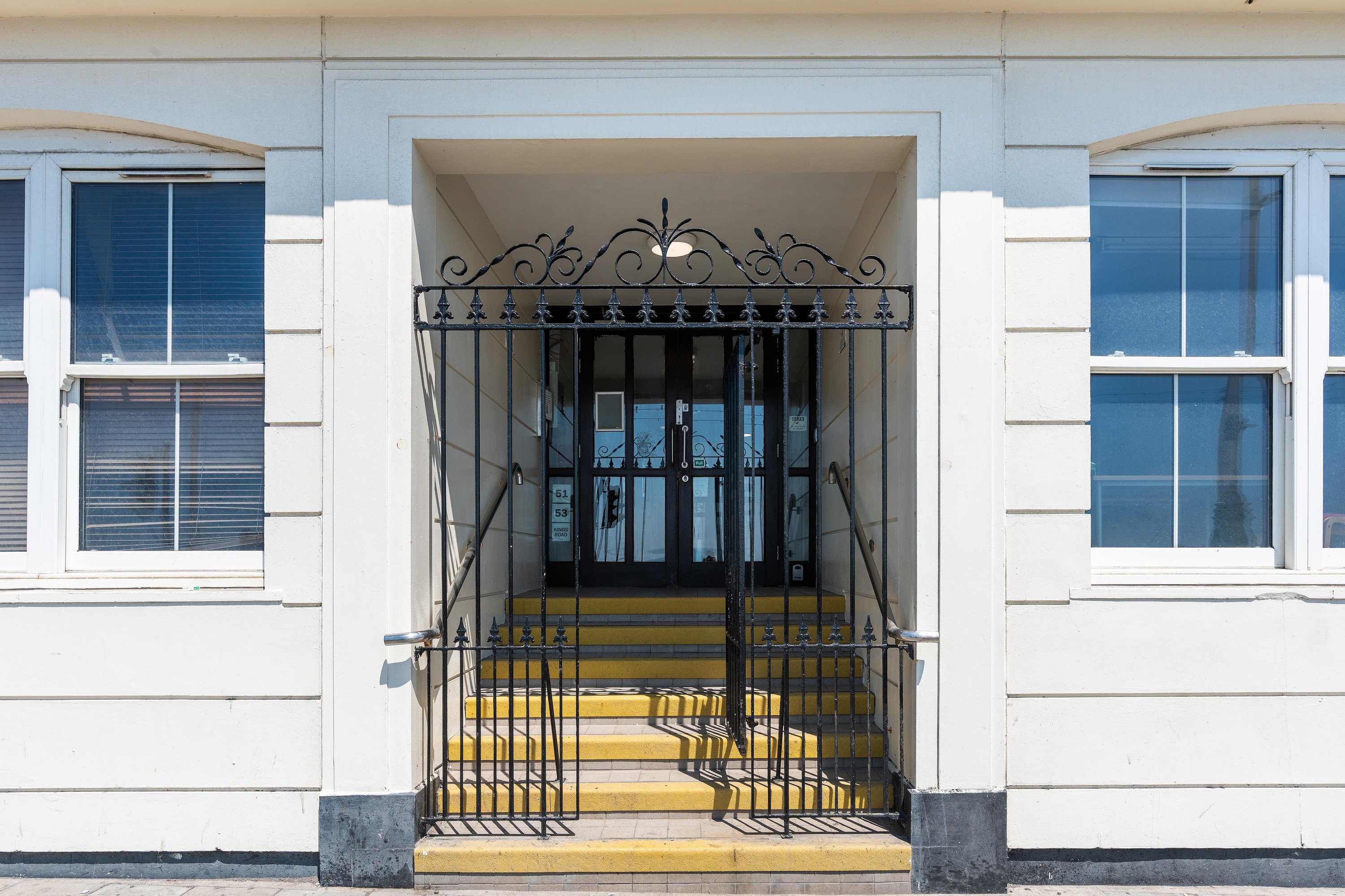 Kings Residence 9 | By My Getaways in 51-53 Kings Road, Brighton BN1 1NA - Property image 25 - VivreStays