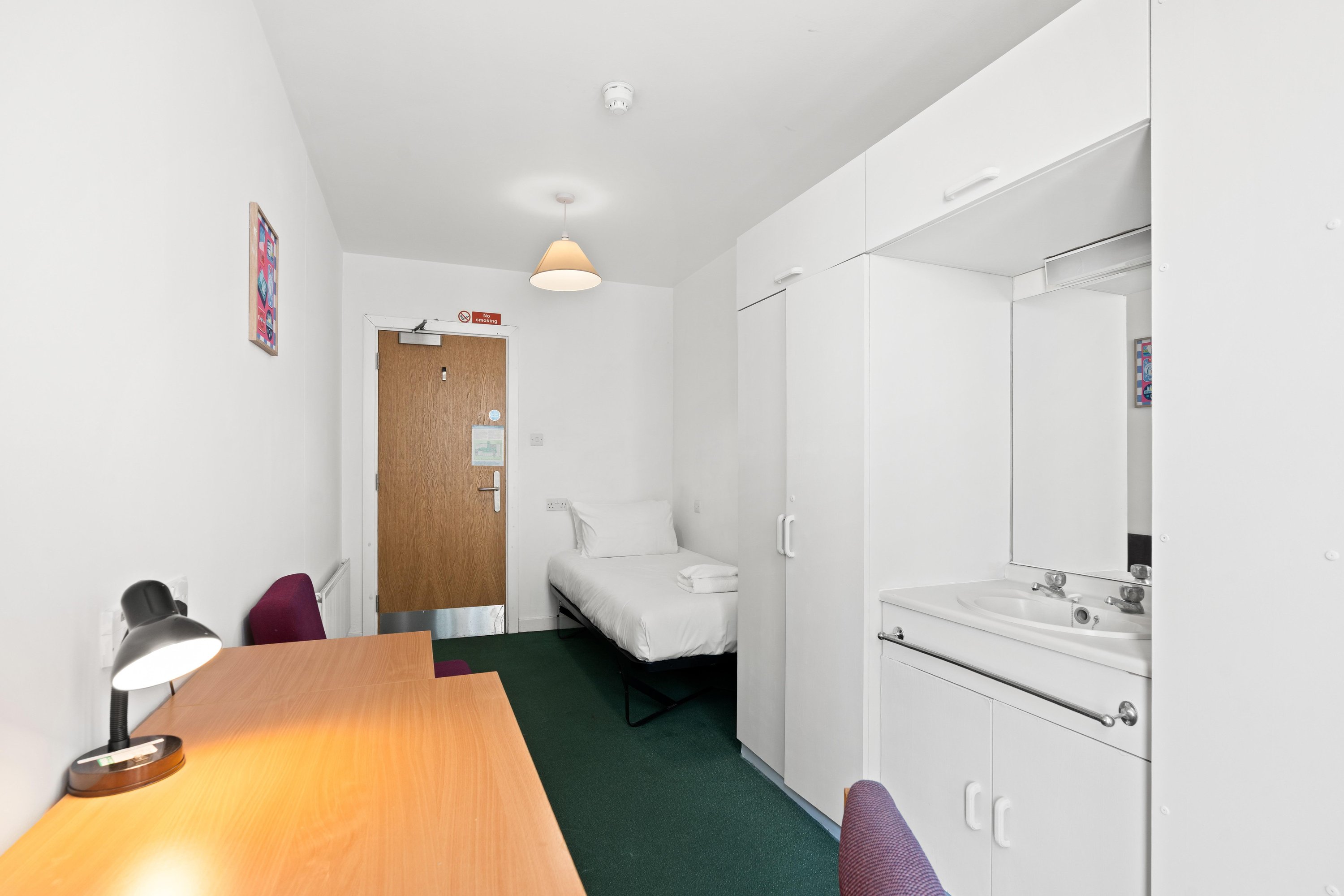 Kings Residence 10 | By My Getaways in 51-53 Kings Road, Brighton BN1 1NA - Property image 5 - VivreStays
