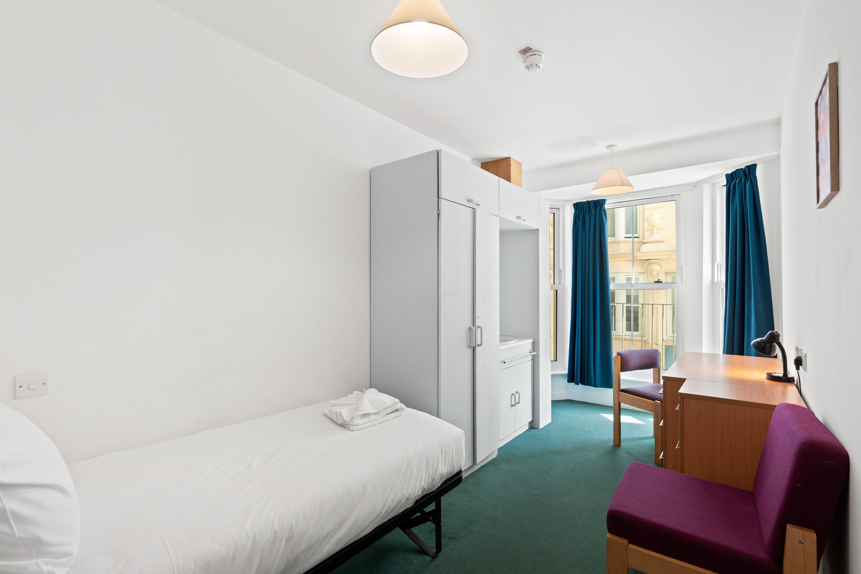 Kings Residence 10 | By My Getaways in 51-53 Kings Road, Brighton BN1 1NA - Property image 7 - VivreStays