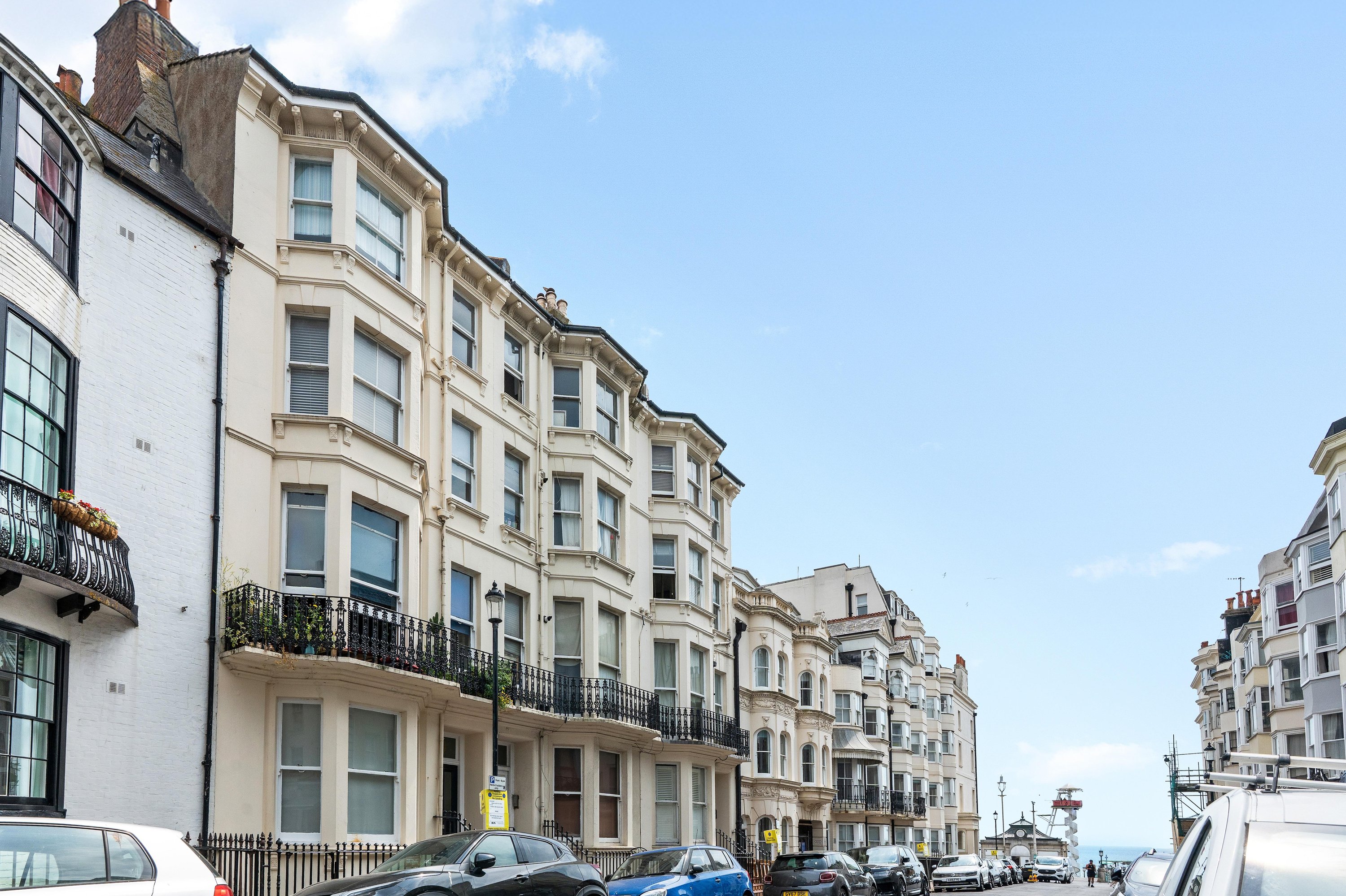 Seaside Haven | By My Getaways in 19 Madeira Place, Brighton BN2 1TN - Property image 2 - VivreStays