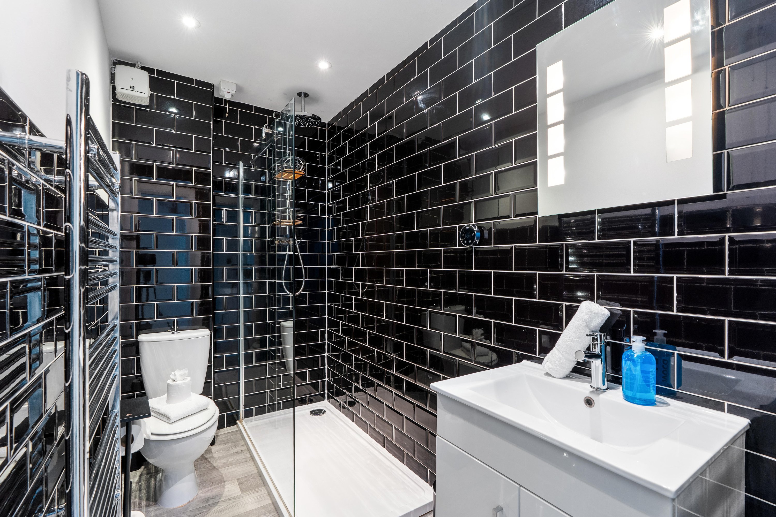 Seaside Haven | By My Getaways in 19 Madeira Place, Brighton BN2 1TN - Property image 16 - VivreStays