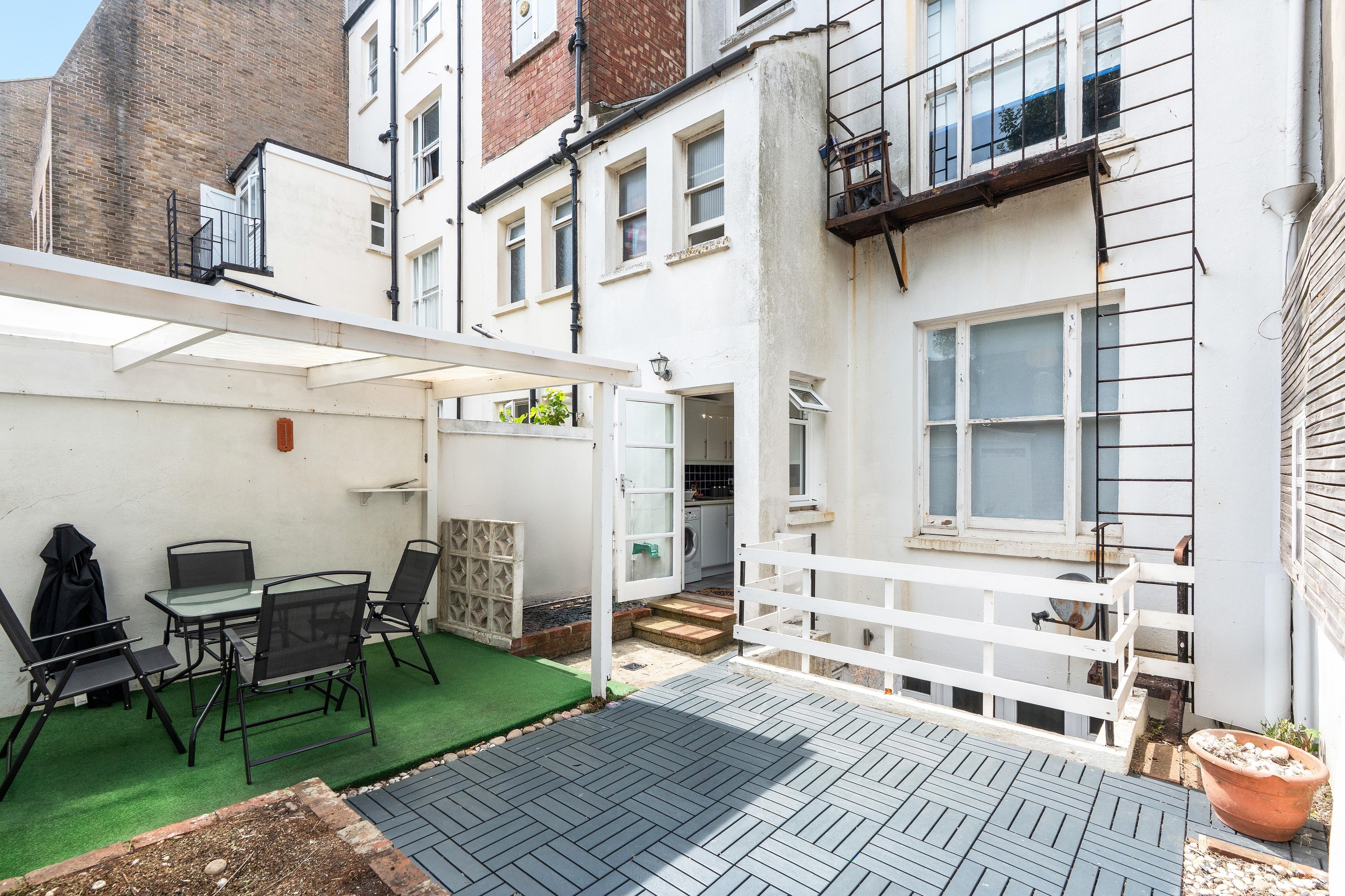 Seaside Haven | By My Getaways in 19 Madeira Place, Brighton BN2 1TN - Property image 18 - VivreStays