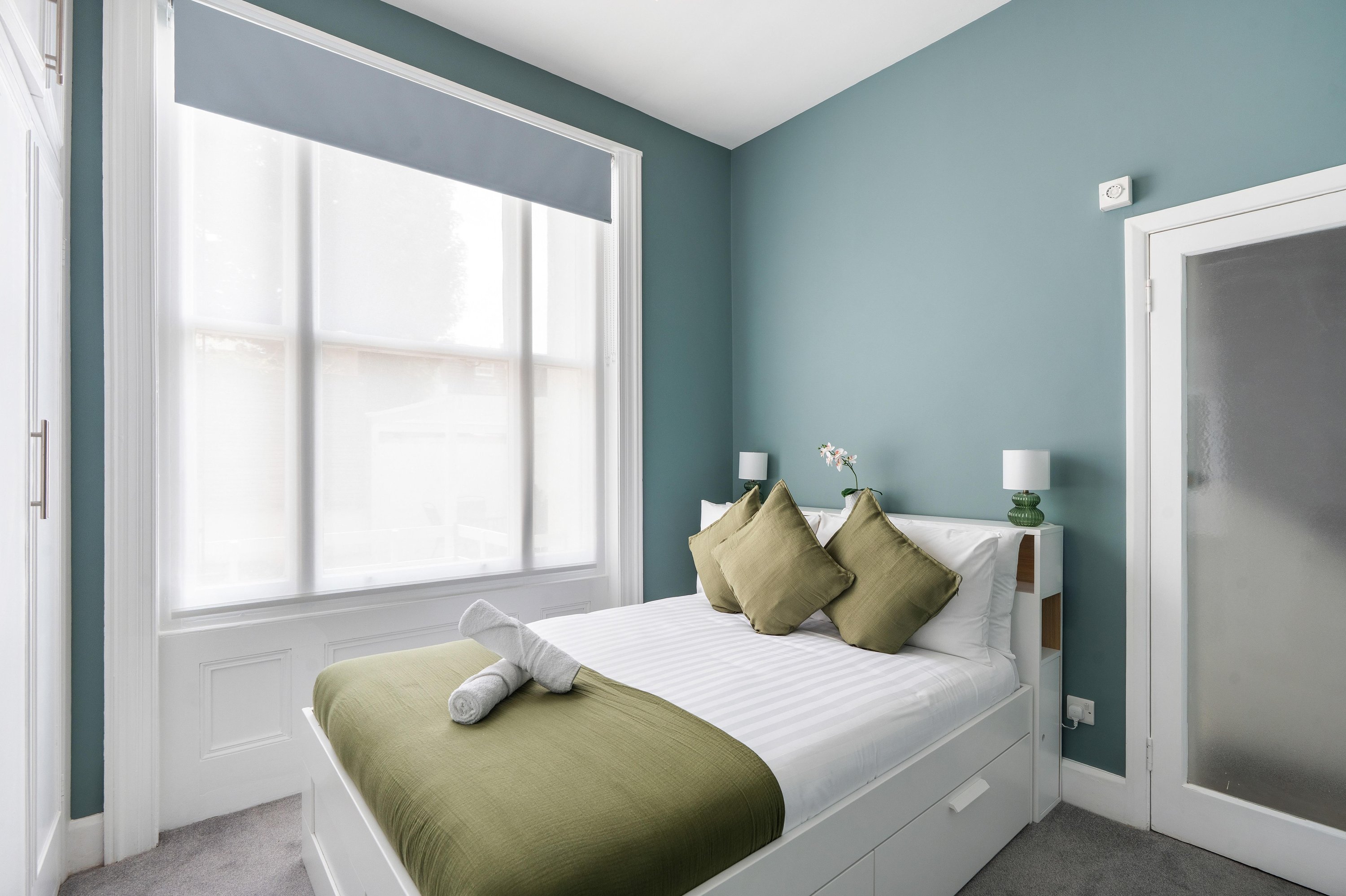 Seaside Haven | By My Getaways in 19 Madeira Place, Brighton BN2 1TN - Property image 11 - VivreStays