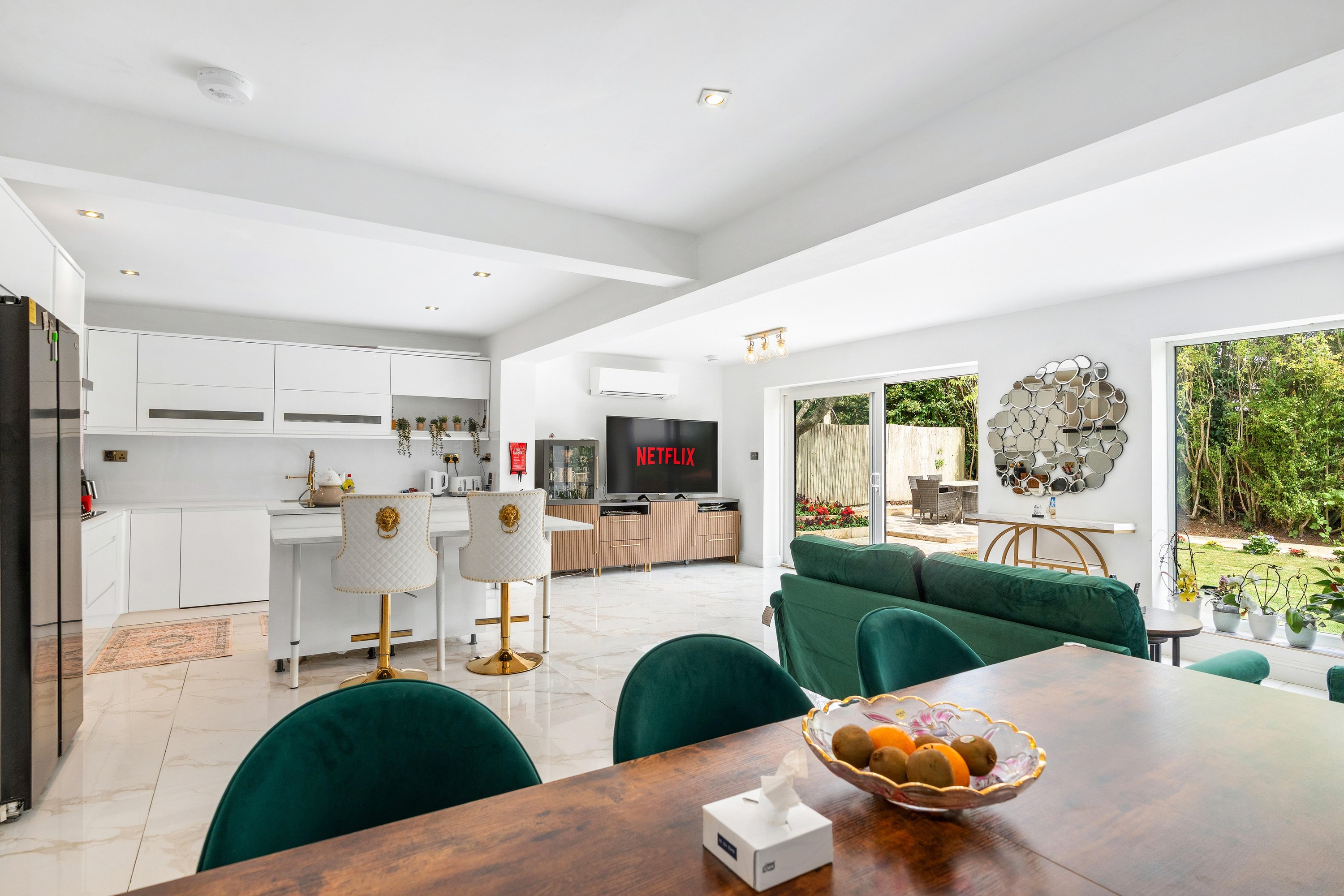 Downs Heights | By My Getaways in 20 Whitethorn Drive, Brighton BN1 5LH - Property image 11 - VivreStays