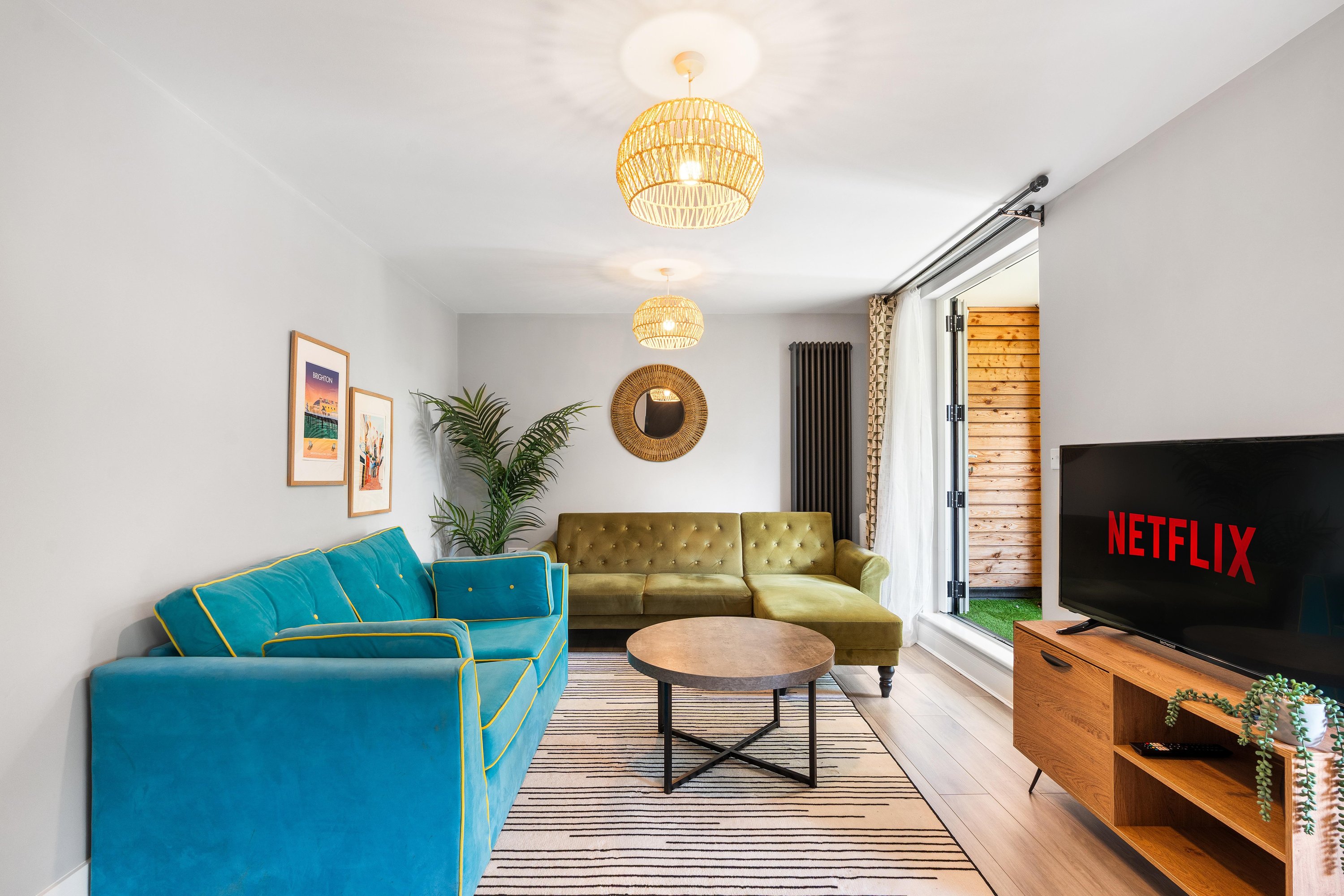 Woodland View 1 | By My Getaways serviced apartment - Brighton - VivreStays
