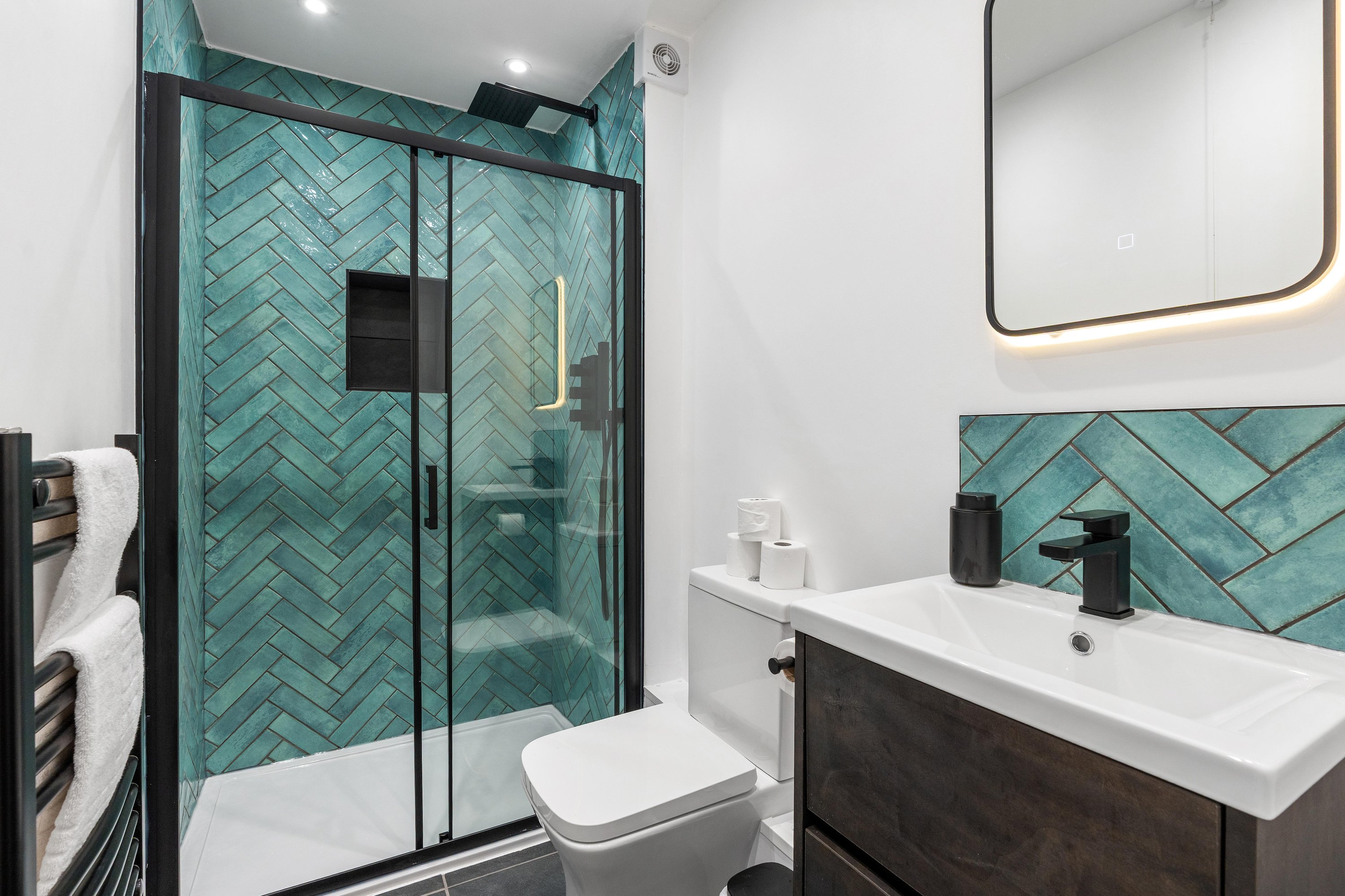 Coastal Calm | By My Getaways in 62 Montpelier Road, Brighton BN1 3BB - Property image 9 - VivreStays