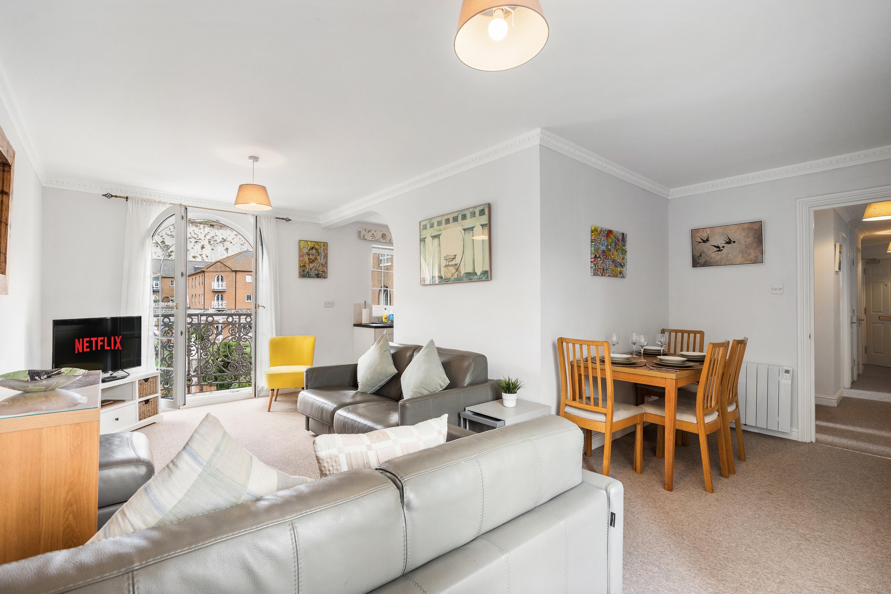 Portside Pearl | By My Getaways in 16 Portside, Brighton Marina Village BN2 5UW - Property image 24 - VivreStays
