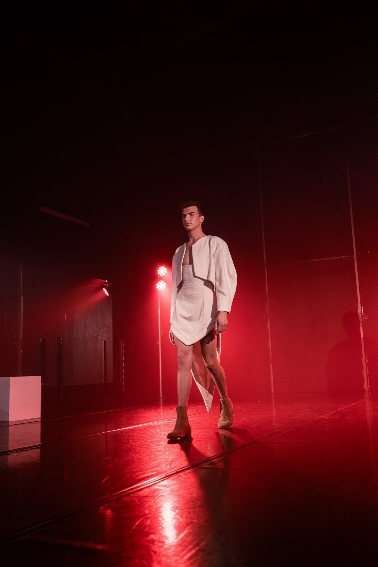 performances · 831