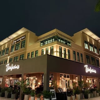 Waxin's Restaurant & Bar, Naples 4