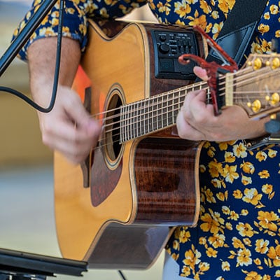 Mercato Nights Music Series ft. Sweet Fleet (Fleetwood Mac tribute) - Mercato
