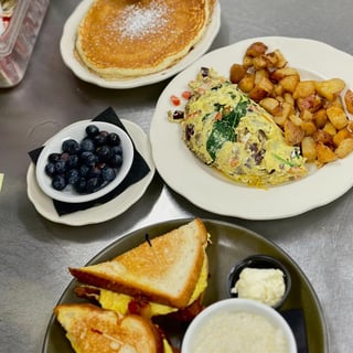 Mela’s Cafe 1