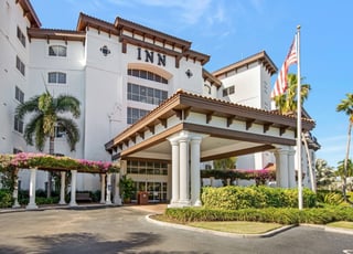 Pelican bay inn