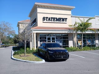Statement jewelers exterior