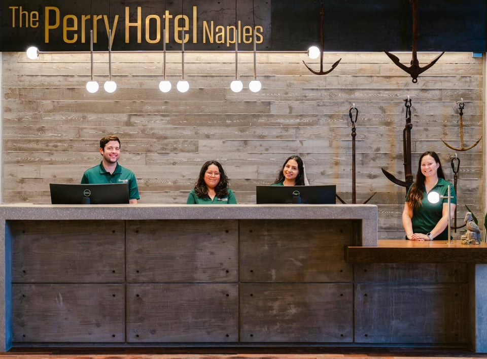 Perry hotel front desk
