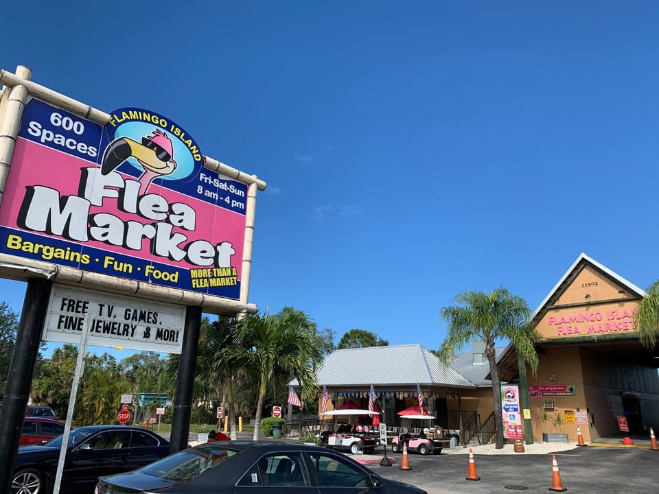 Flamingo island flea market