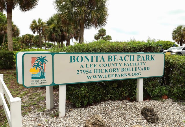 Bonita beach park entrance sign