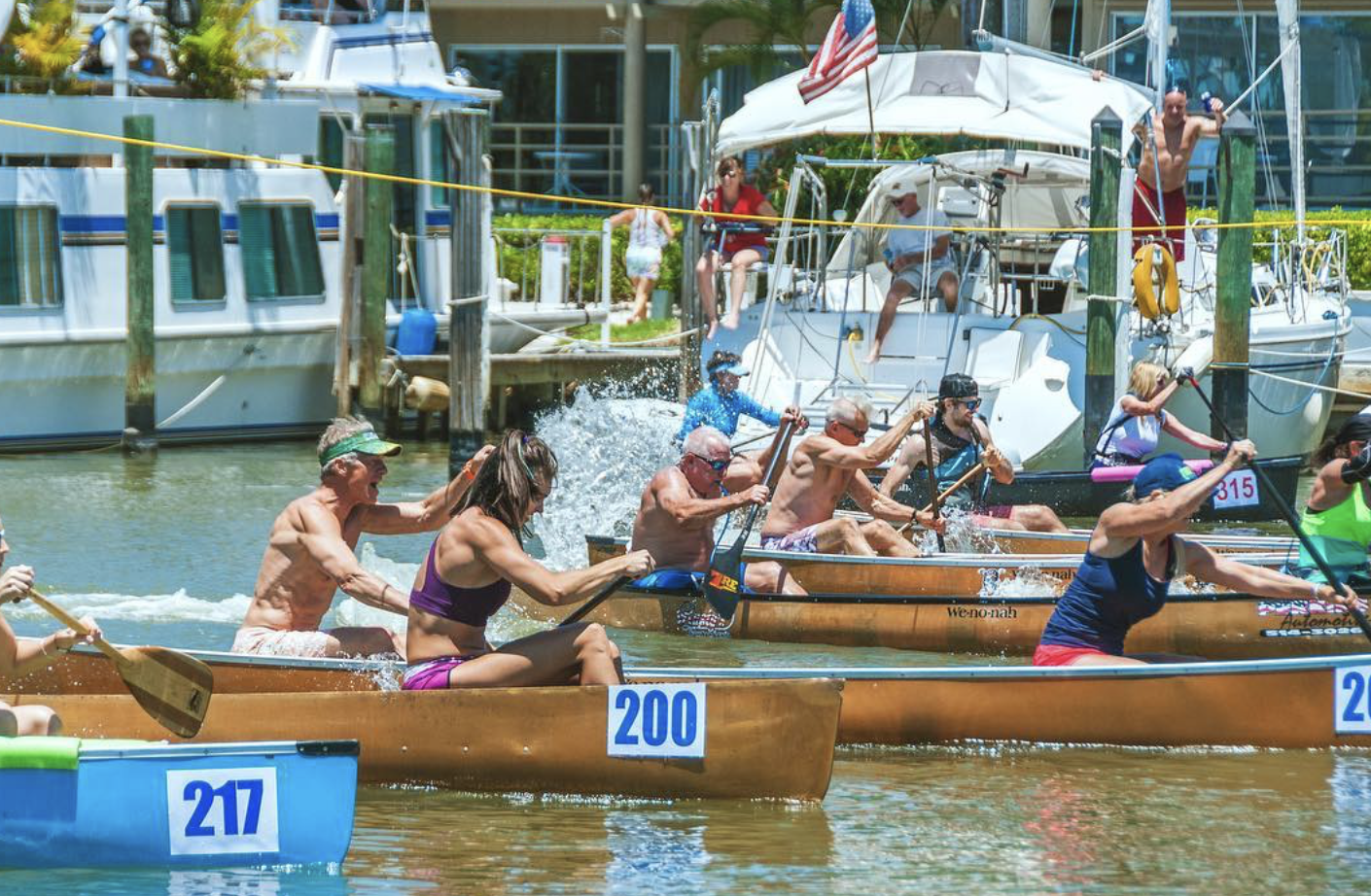 Canoe races naples