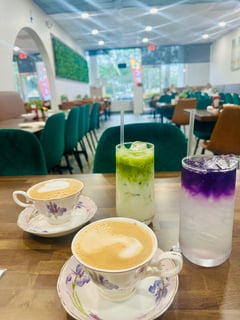 Mela's Cafe 3