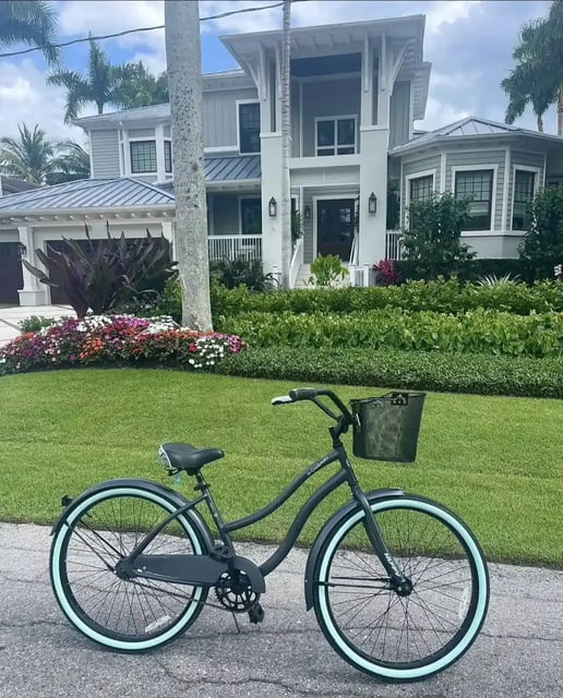 Pedal cruiser bike