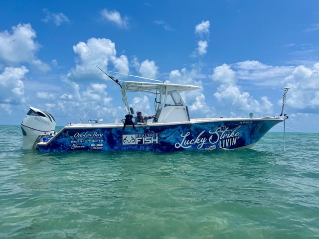 Lucky strike side boat
