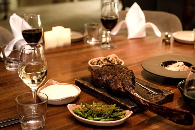 Tomahawk steak lighter horz copy