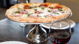 Ny pizza pasta pizza
