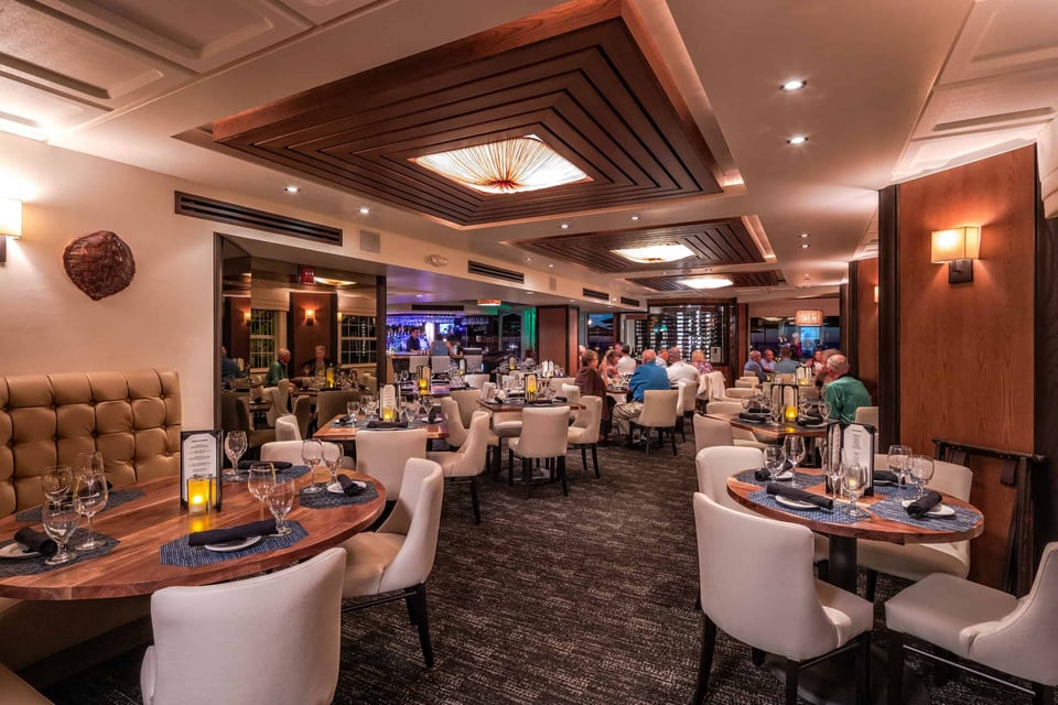 Turtle club restaurant dining room