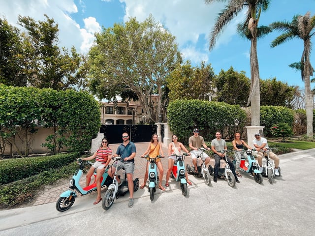 Trike tours usa group house