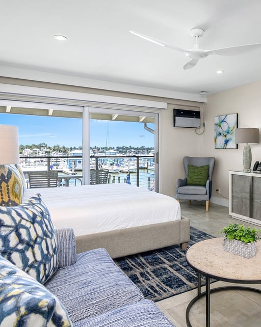 Cove inn room bay view
