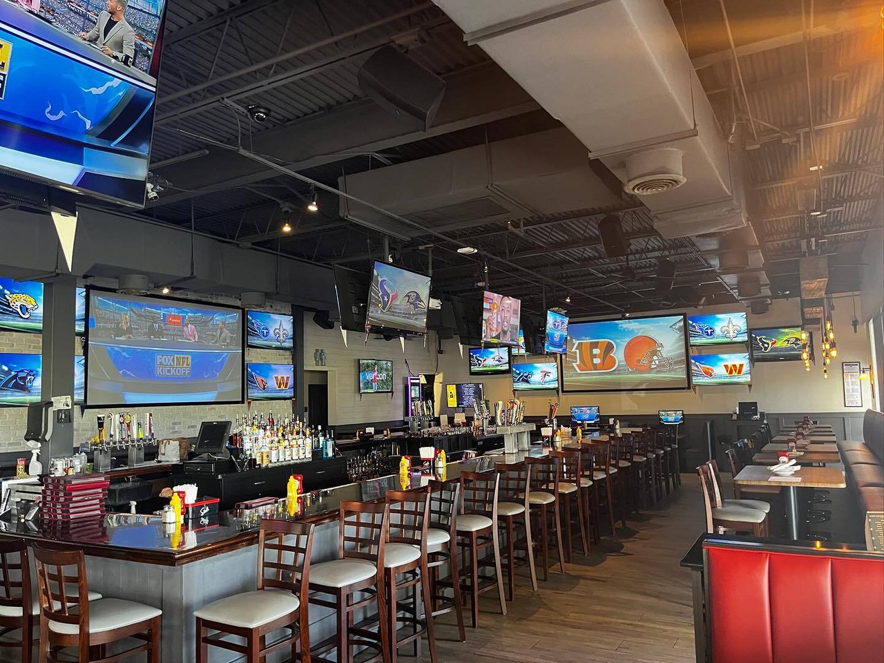 Bbg bar wide