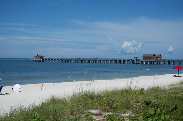 Naples pier beach Naples, FL