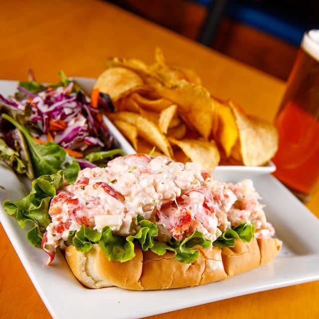 Foxboro lobster roll