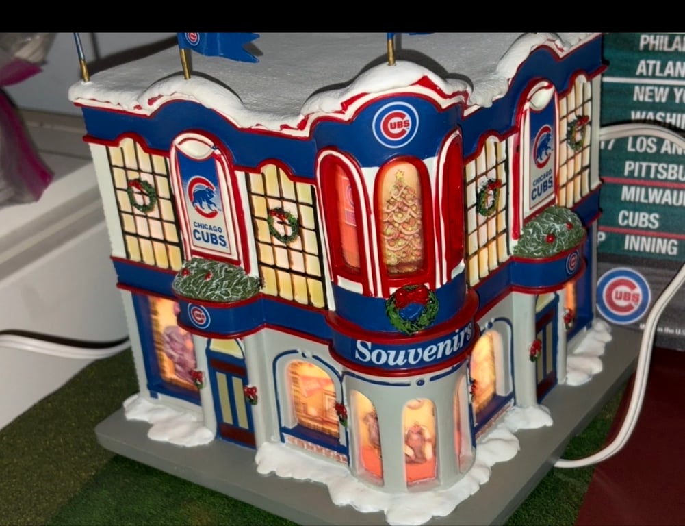 Chicago Cubs™ Souvenir Shop Legendary Ballparks Series