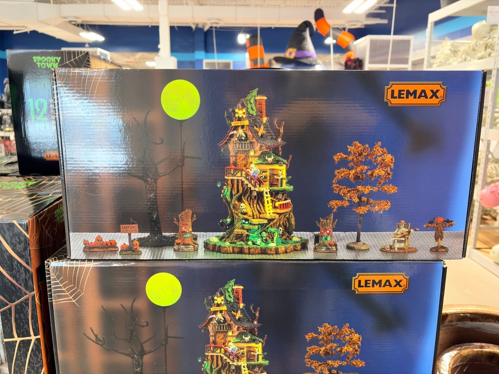 Petrified Forest Tree House Set