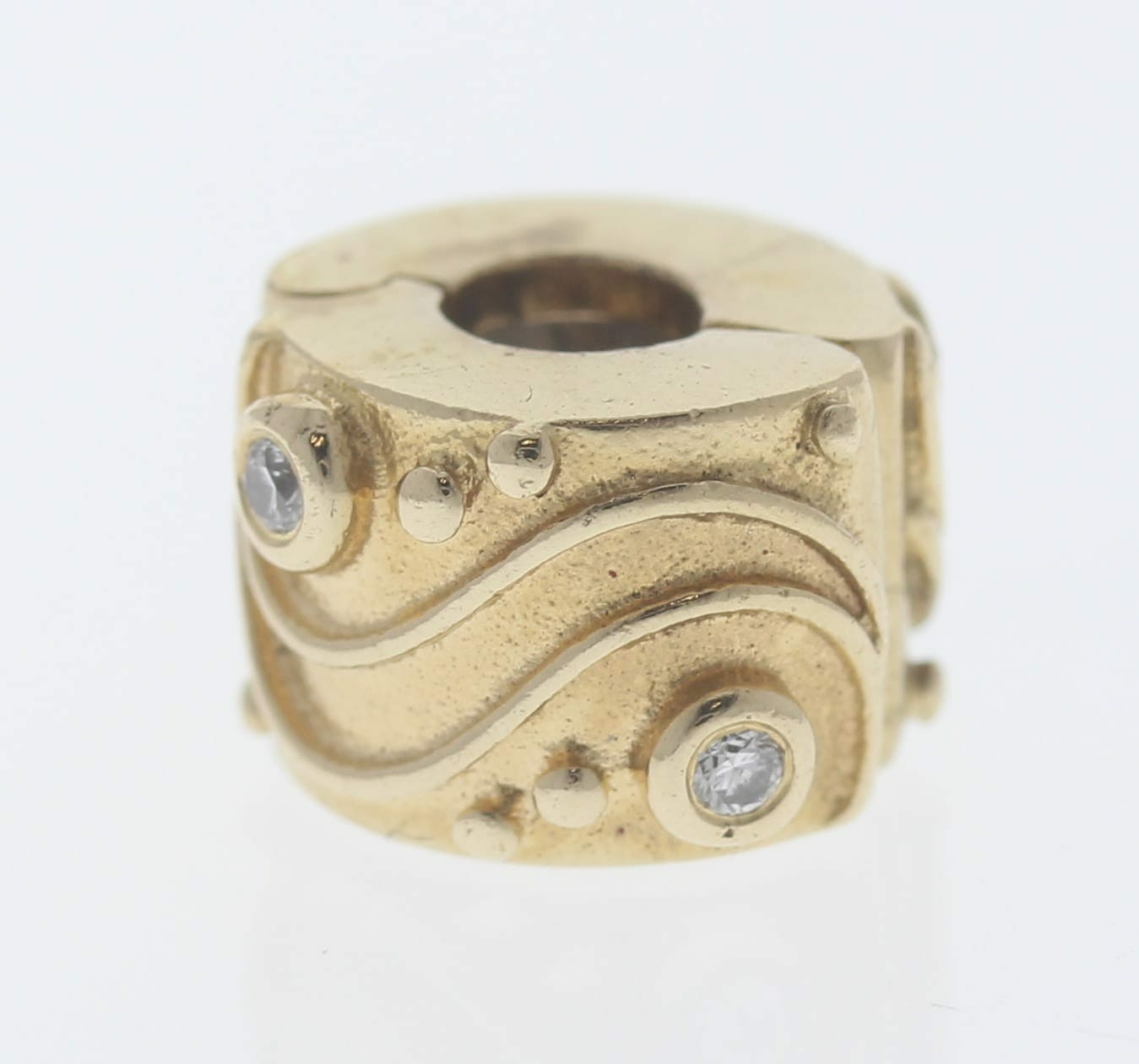 08121801-pandora-14ct-gold-clip-charm-with-diamonds-babbling-brook-750418d-retired-ale-585-pandora-14ct-gold-clip-charm-with-diamonds-babbling-brook-750418d-retired-ale-585