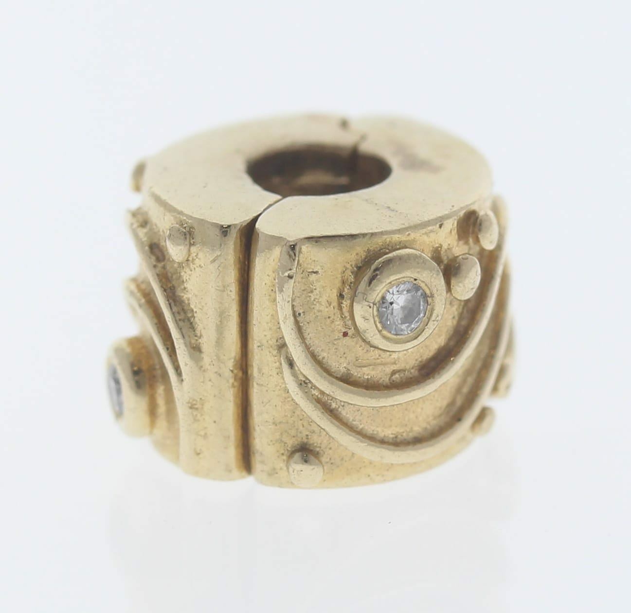 08121801-pandora-14ct-gold-clip-charm-with-diamonds-babbling-brook-750418d-retired-ale-585-pandora-14ct-gold-clip-charm-with-diamonds-babbling-brook-750418d-retired-ale-585