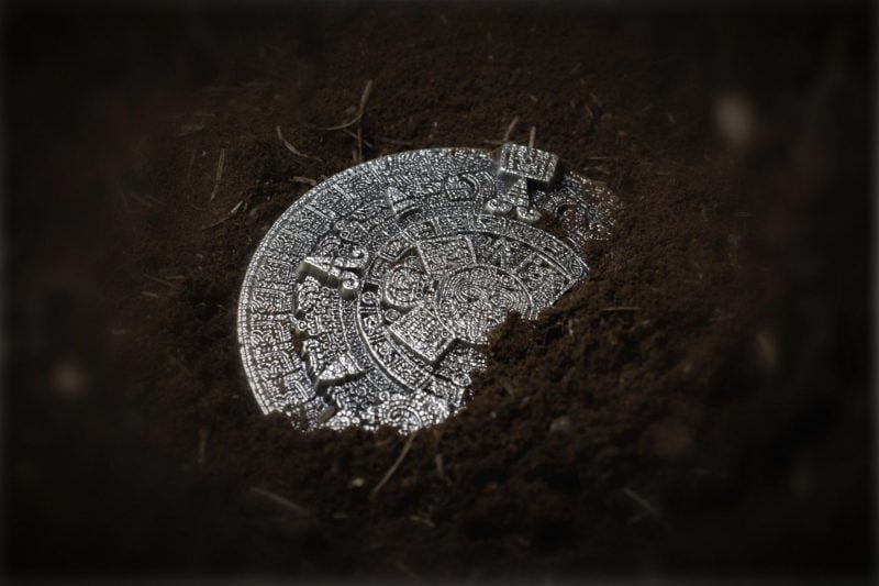 Sun Stone 22KMASS2OZ-aztec-sun-stone-2oz-silver-stackable