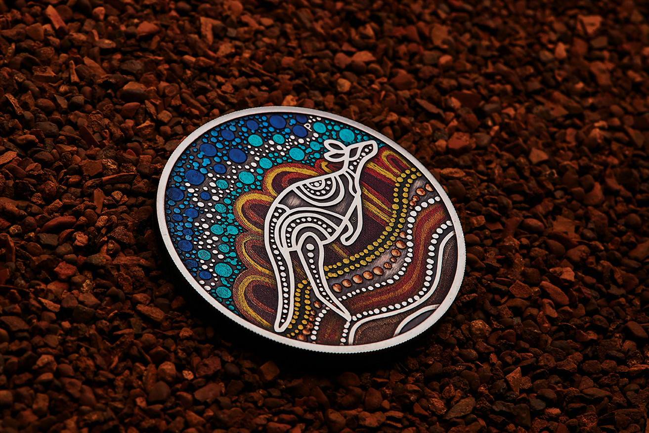 kangaroo 23N02AAA-2023-kangaroo-yongka-2oz-silver-antiqued-coloured-coin
