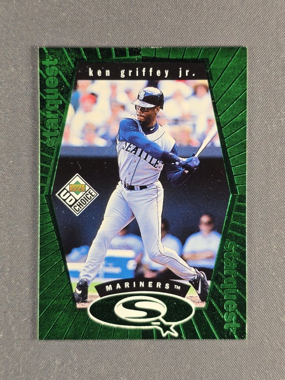 1999 Upper Deck UD Choice StarQuest #SQ1 Ken Griffey Jr. Green Seattle Mariners