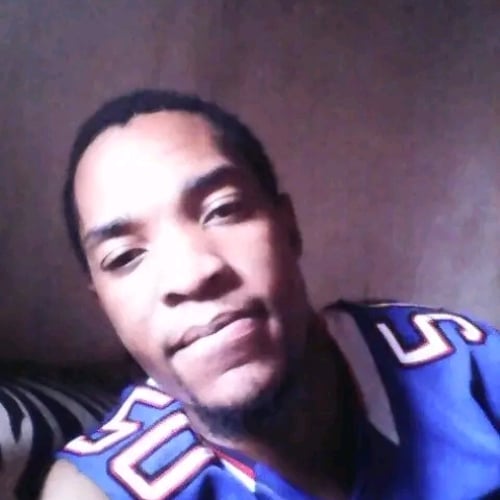ZAIN VOIZEEN - Malawi artist on MalawiSongs