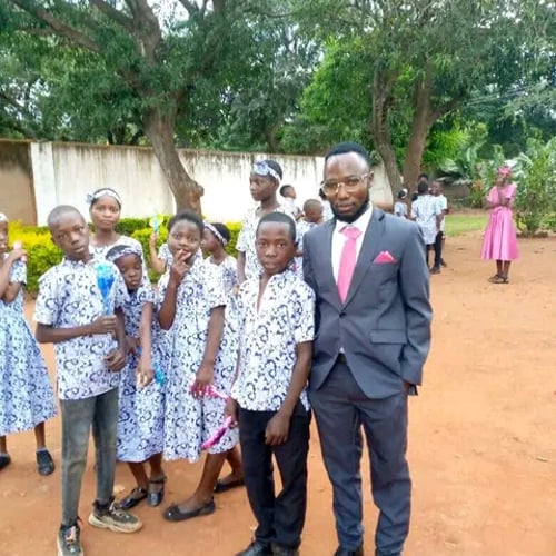 Humble man malawi songs