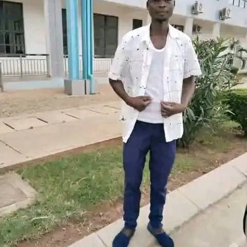 Salixy Kay - Malawi artist on MalawiSongs